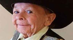 Muere Michu Meszaros, actor que interpretó a Alf, a los 76 años