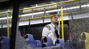 Un autobús de periodistas, atacado en los 'Juegos Olímpicos'