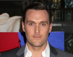 Owain Yeoman ('El mentalista') participará en el episodio especial número 100 de 'Elementary'