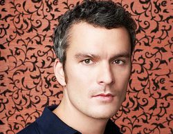 Indignación con el actor Balthazar Getty ('Cinco hermanos') por presumir de su vida como multimillonario