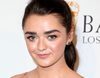 Maisie Williams se prepara para los Emmy tras tatuarse a juego con su hermana Sophie Turner