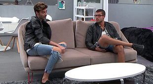 Miguel declara su amor a Pol durante su estancia en el apartamento de 'Gran Hermano 17'