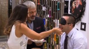 Nuria Fergó visita 'First Dates' y un concursante cree que es su cita al no reconocerla