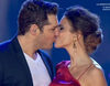 Nuria Fergó y Manu Tenorio se besan al cantar "Noches de bohemia" en el concierto de 'OT. El reencuentro'