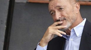 'El último dragón': Arturo Pérez-Reverte presenta su primera serie como guionista