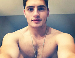 Se filtra un vídeo de Gregg Sulkin ('Faking It') donde aparece masturbándose