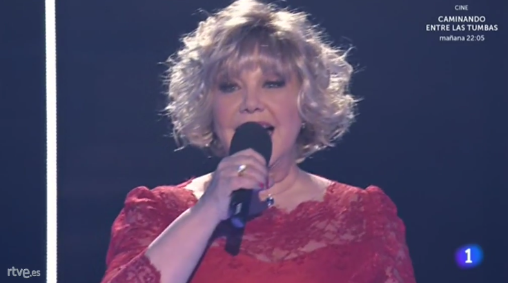 ?Ha vuelto KARINA! Reci?n llegada del ba?l de los eurecuerdos