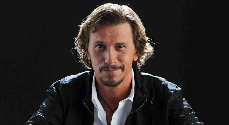 ?Esto merece conexi?n con Guadalix! ?Est? sonando la canci?n de Alejandro Abad!