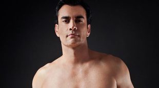 Se filtra una fotografía de David Zepeda ('Tres veces Ana') en la que aparece haciendo un desnudo integral