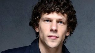 Jesse Eisenberg protagonizará, dirigirá y escribirá 'The Market', su nueva serie producida por Bad Robot