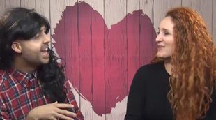 'First Dates': Carlos le confiesa a su cita que se viste de mujer y a ella "no le hace ninguna gracia"