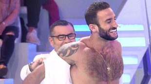 El flirteo entre Eliad Cohen y Jorge Javier Vázquez en 'Supervivientes 2017'