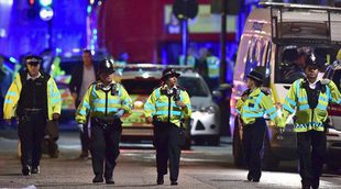 El canal 24 horas retransmite en directo la detención de un sospechoso de los atentados de Londres