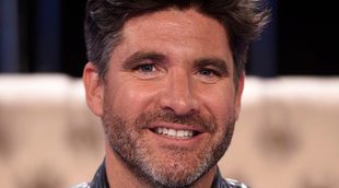 Toño Sanchís felicita en 'El programa de AR' a Andrea Janeiro por su graduación: "Eres una superviviente"