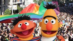 'Barrio Sésamo' celebra el Orgullo LGBT: "Apoyamos a las familias de todas las formas, tamaños y colores"