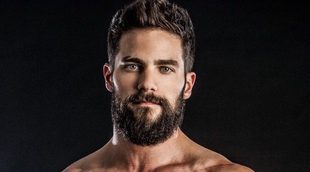 El actor Brant Daugherty ('Pretty Little Liars') enseña su espectacular cambio físico