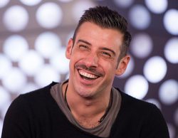 Francesco Gabbani canta a cappella tras un fallo de sonido durante su actuación en el World Pride 2017