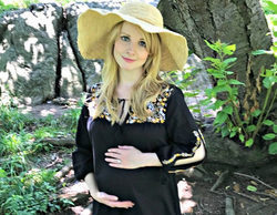 Melissa Rauch ('The Big Bang Theory') está embarazada y dará a luz a finales de 2017