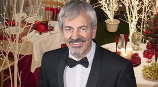 Carlos Sobera recuerda su cobra a Elsa Pataky en 'Al salir de clase': "Para una vez que me dejan tocar cacho"