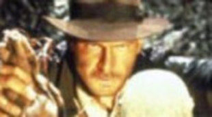 "Indiana Jones" arrasa y "Mr. Jones" se hunde