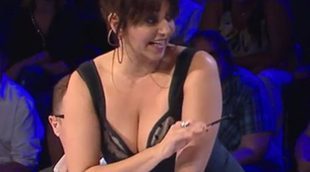 'Me lo dices o me lo cantas': Santi Millán le da un cachete en el culo a Yolanda Ramos y le llaman "machista"