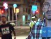 Las redes califican de "héroe" a un joven que se cuela en directo en TVE con una camiseta que pone "FUCK ISIS"