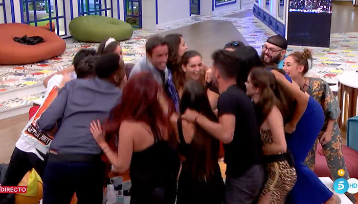 Se acaba un estreno sin precedentes con un Jorge Javier m?s c?modo que nunca. ?Hasta el jueves!