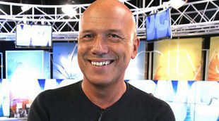 Revolución en 8tv tras la salida de Mediaset España: nuevo logo y una parrilla totalmente renovada