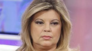 'Sálvame' consigue imágenes de las vacaciones de Terelu Campos y a ella le parece "caca de vaca"
