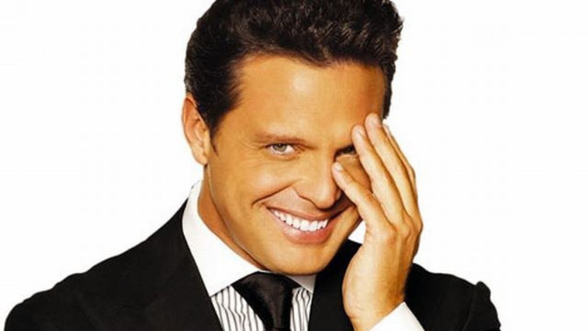 RT por cada vez que un triunfito ha cantado una canci?n de Luis Miguel