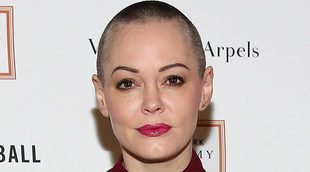 Cancelan el Twitter de Rose McGowan y ella lo atribuye a sus comentarios sobre los abusos de Weinstein