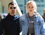 Joe Jonas y Sophie Turner se van de compras por el madrileño barrio de Malasaña