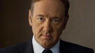 Críticas a Kevin Spacey por su disculpa: "Premio a la cortina de humo más rastrera de la historia"