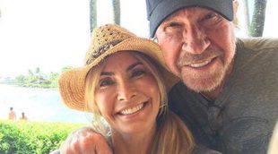 Chuck Norris denuncia a 11 farmacéuticas a las que acusa de haber envenenado a su mujer