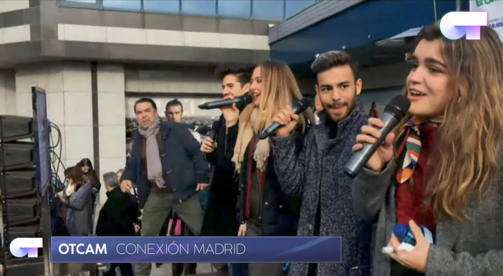 ?YA HAN LLEGADO! Primeras im?genes de los triunfitos en Madrid: locura generalizada