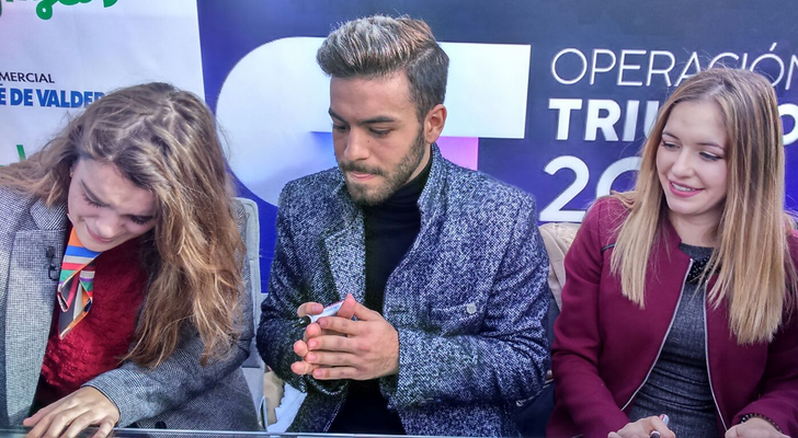 ?Qu? bonito! Amaia se emociona en mitad de la firma de discos de Madrid #OTCam