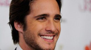 Diego Boneta se separa los dientes para interpretar a Luis Miguel en la nueva serie de Netflix