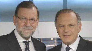 Pedro Piqueras, centro de las críticas tras evitar hablar de corrupción en su entrevista a Mariano Rajoy