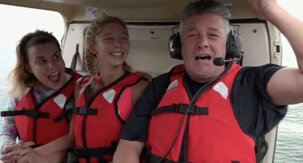 Francisco vuelve a cantar. Todo en orden