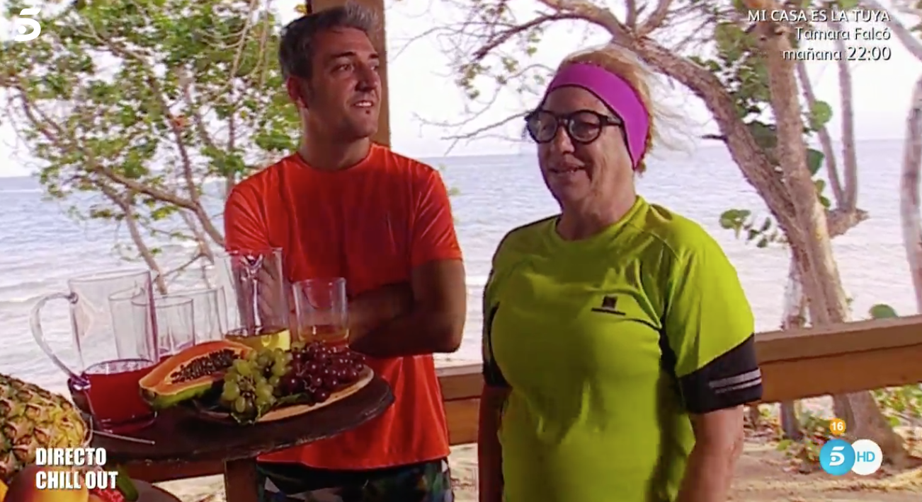 ?Pues no hay drama ninguno! Mayte necesita ir al ba?o... y no puede ir