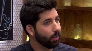 Un vendedor de vibradores despierta la curiosidad de Carlos Sobera en 'First Dates': "¿Grande como un gnomo?"