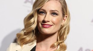 Beth Behrs ('2 Broke Girls') ficha por el piloto de 'Our People'