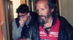 Un reportero de 'El programa de Ana Rosa', al borde del vómito al entrar en una casa okupa en Carabanchel