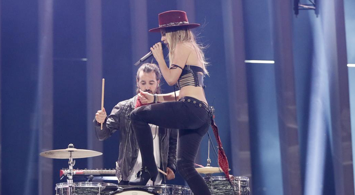 @zibbz_official llega a Lisboa con paso firme interpretando su #Stones en el primer ensayo