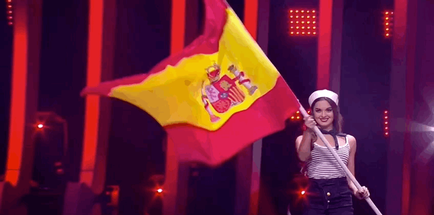 Alfred y Amaia ya han pasado por la ceremonia de banderas.