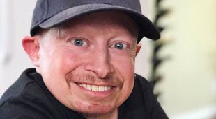 Muere Verne Troyer, "Mini Yo" en la saga "Austin Powers", a los 49 años