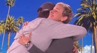 Ashton Kutcher dona 4 millones de dólares a la fundación benéfica de Ellen DeGeneres
