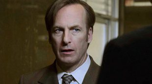 'Better Call Saul': Bob Odenkirk se baja los pantalones para promocionar el estreno de la cuarta temporada