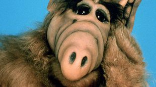 Warner Bros prepara el regreso de 'ALF' con un reboot