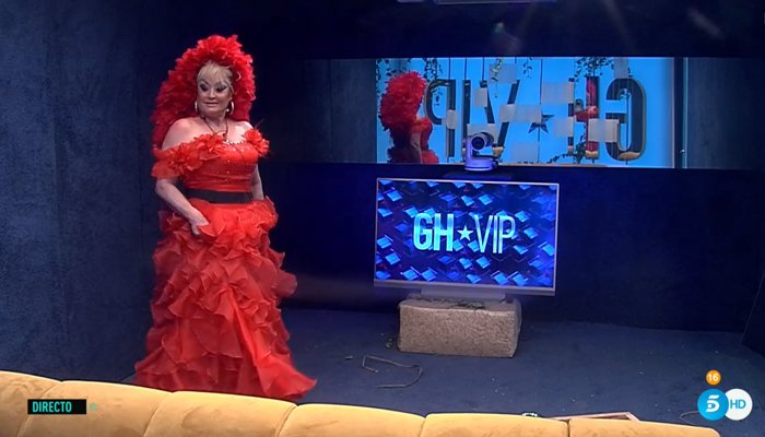 ¡Viva Aramís! La máxima autoridad del ocultismo entra en la casa por todo lo alto